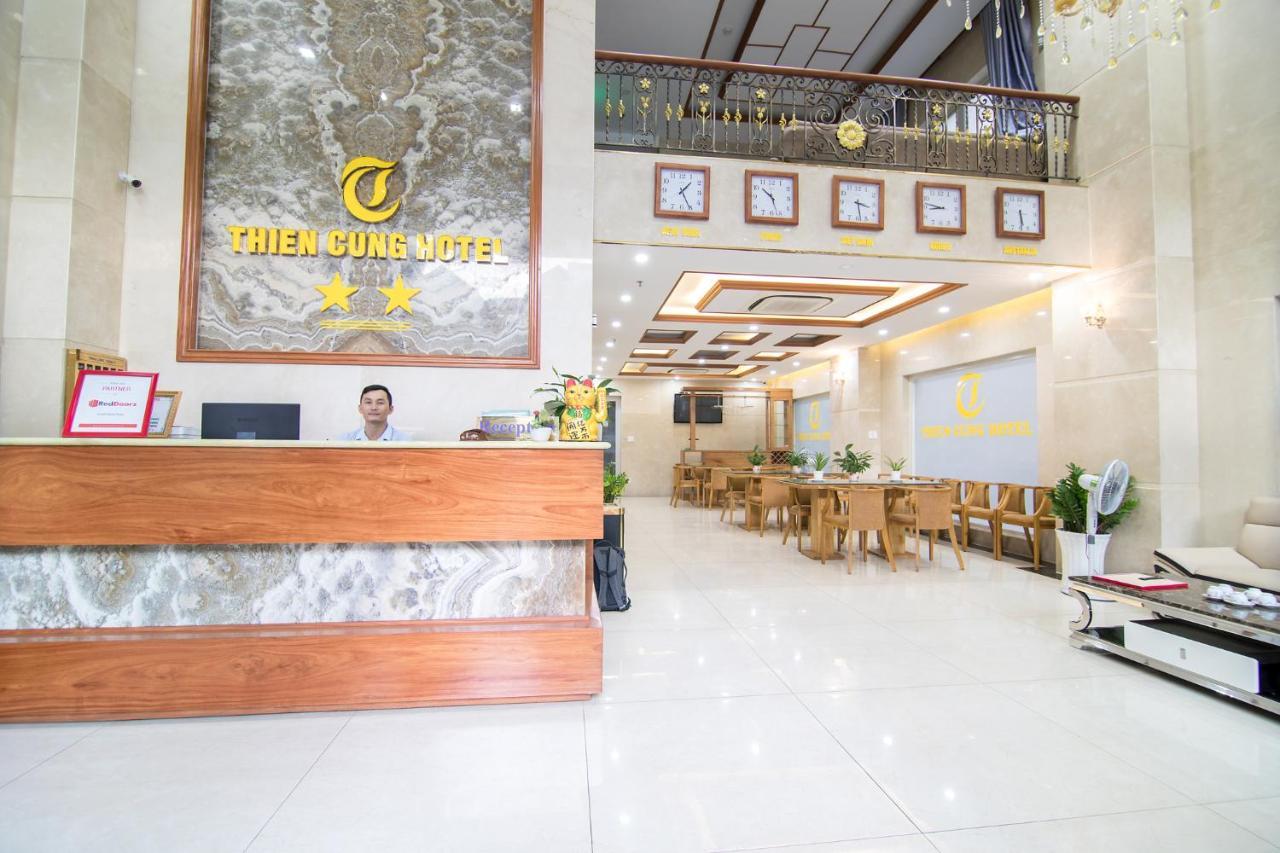 Reddoorz Plus Near Lotte Mart Cong Hoa โฮจิมินห์ซิตี้ ภายนอก รูปภาพ
