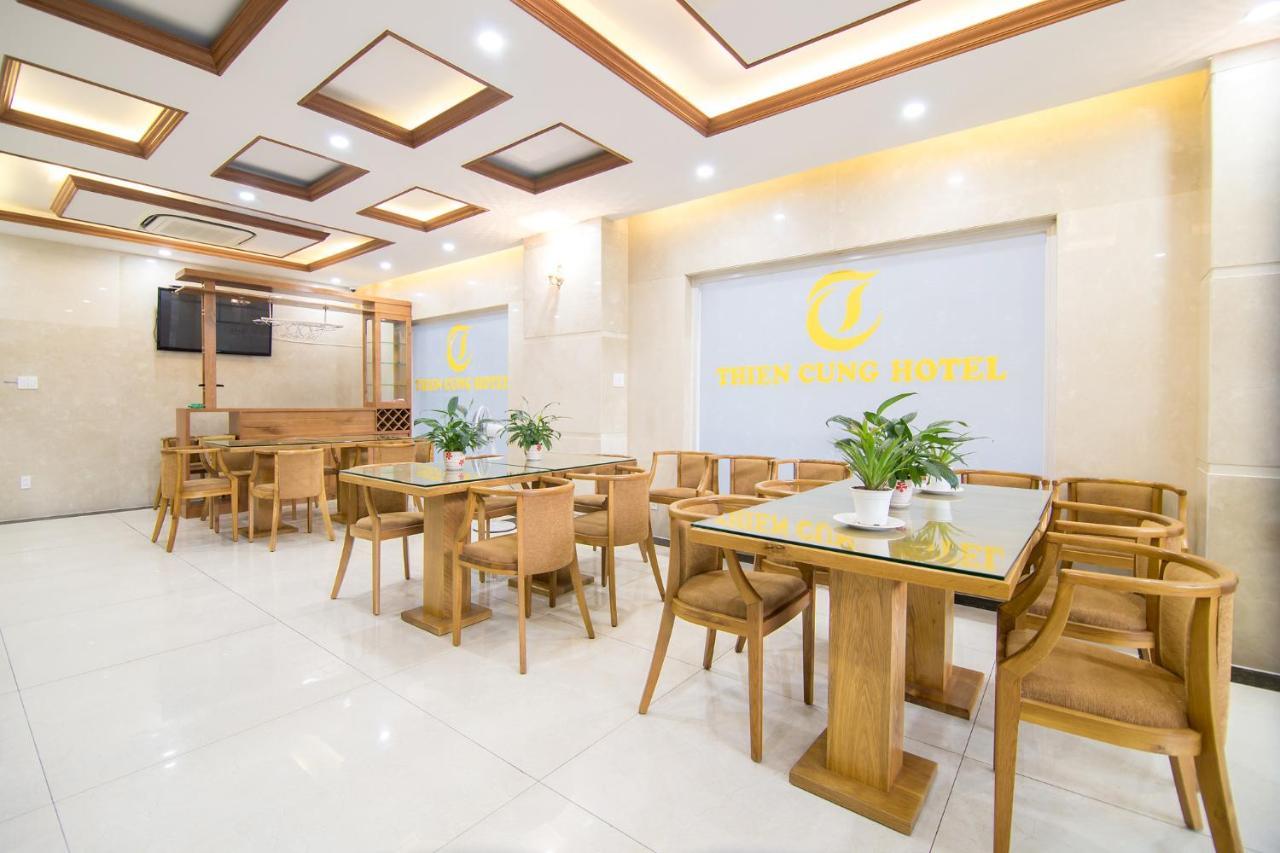 Reddoorz Plus Near Lotte Mart Cong Hoa โฮจิมินห์ซิตี้ ภายนอก รูปภาพ